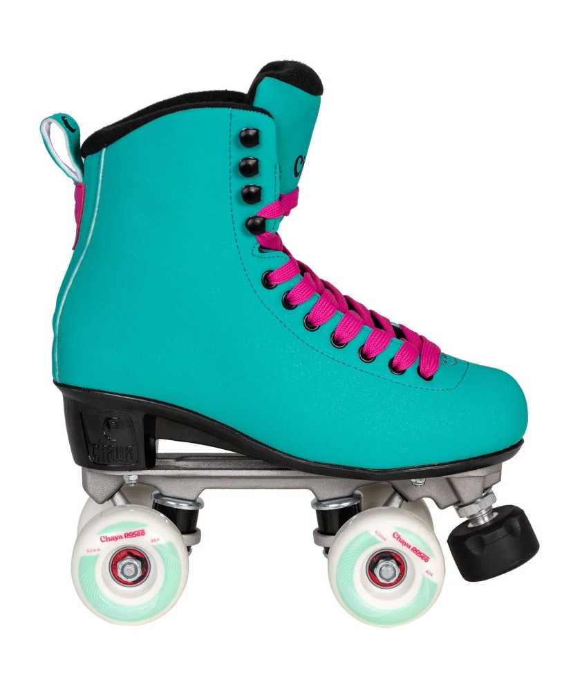 Chaya Melrose Deluxe Turquoise quad skate